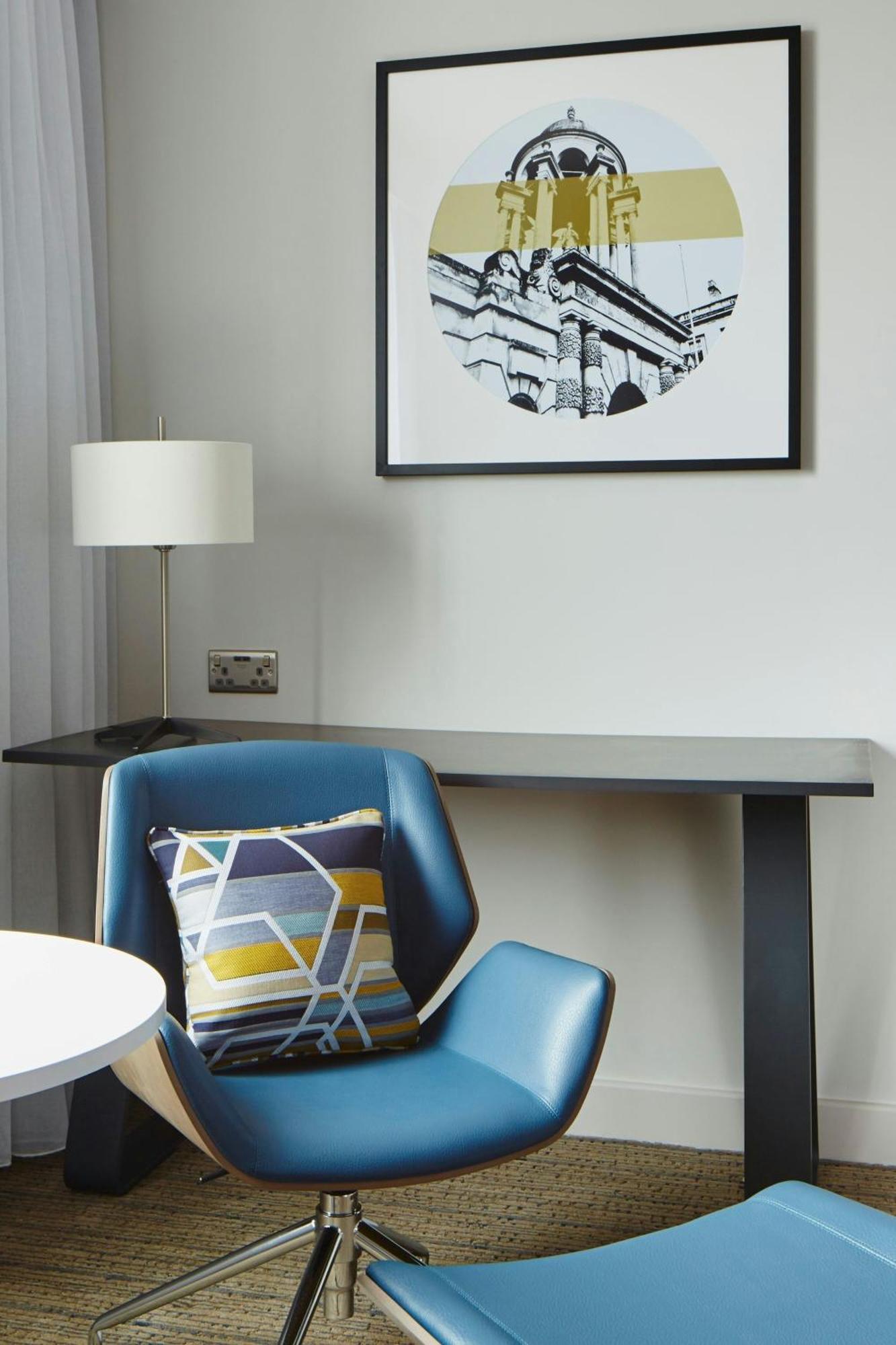 Готель Courtyard By Marriott Oxford South Abingdon-on-Thames Екстер'єр фото